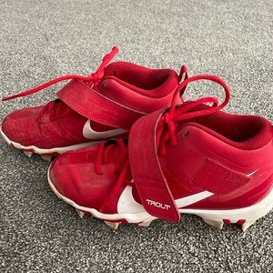 Boys Nike Mike trout cleats baseball